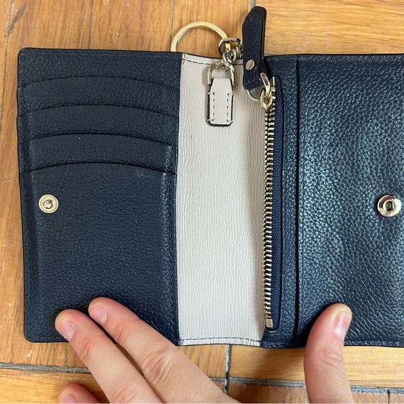 Kate Spade Margaux Small Keyring Wallet-- Horizon Blue - Picture 7 of 8